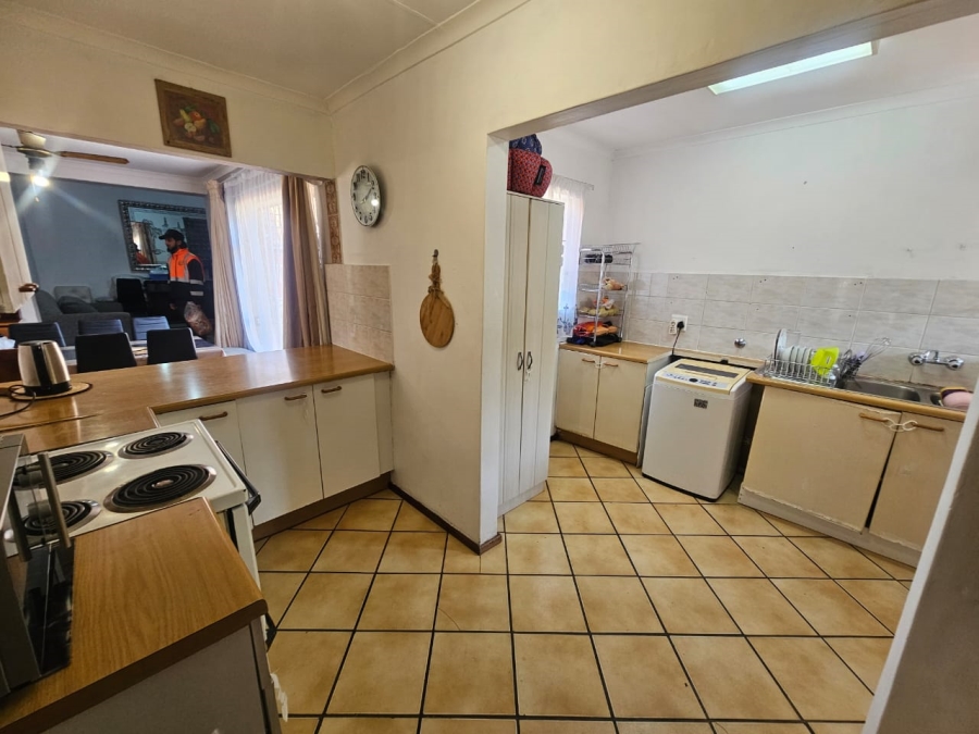 2 Bedroom Property for Sale in Eldoraigne Gauteng
