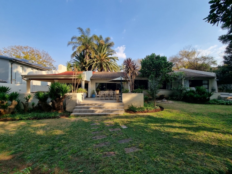 To Let 4 Bedroom Property for Rent in Bedfordview Gauteng
