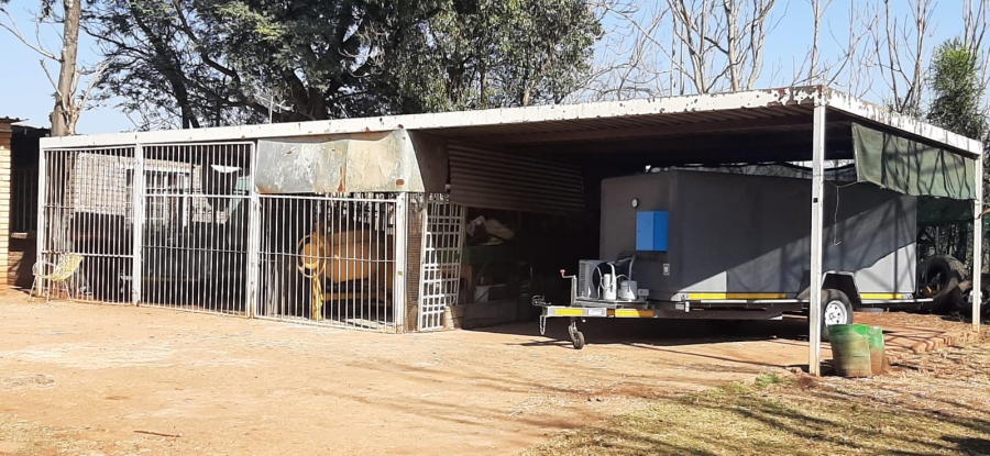 13 Bedroom Property for Sale in Clarina Gauteng