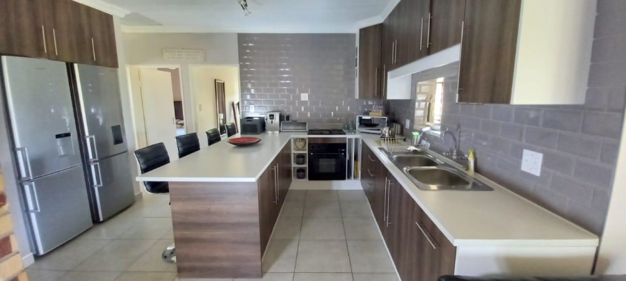 3 Bedroom Property for Sale in Vaal Marina Gauteng