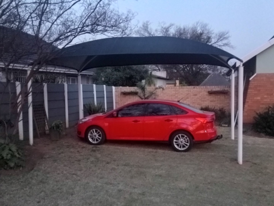 4 Bedroom Property for Sale in Parkdene Gauteng