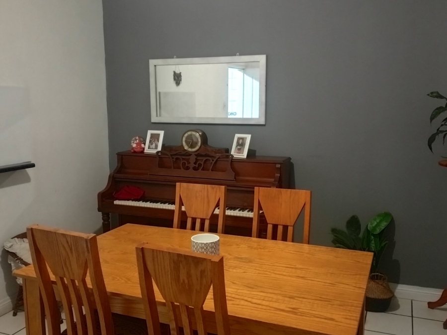 4 Bedroom Property for Sale in Parkdene Gauteng