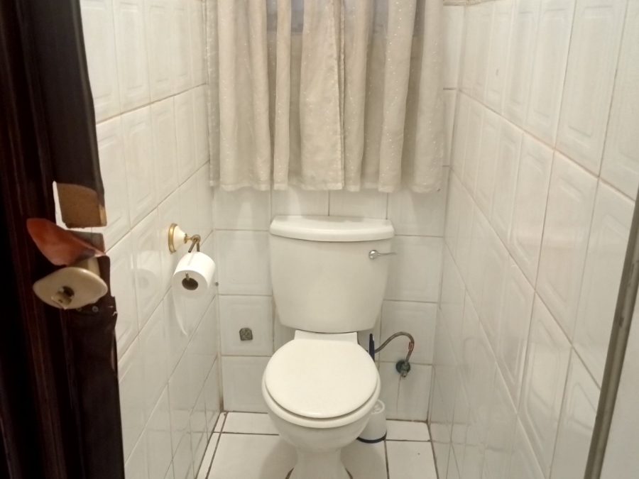 4 Bedroom Property for Sale in Parkdene Gauteng