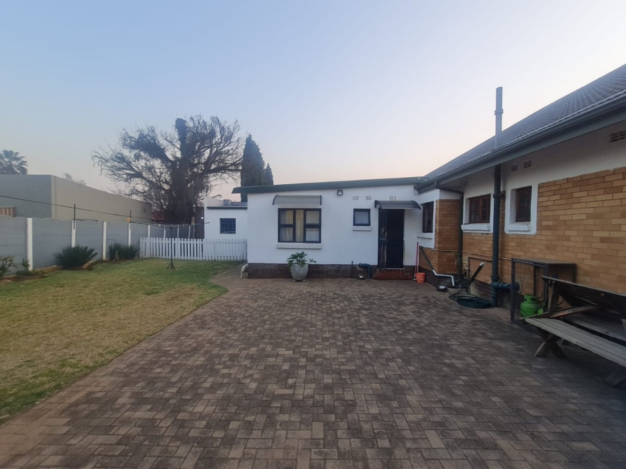 4 Bedroom Property for Sale in Parkdene Gauteng