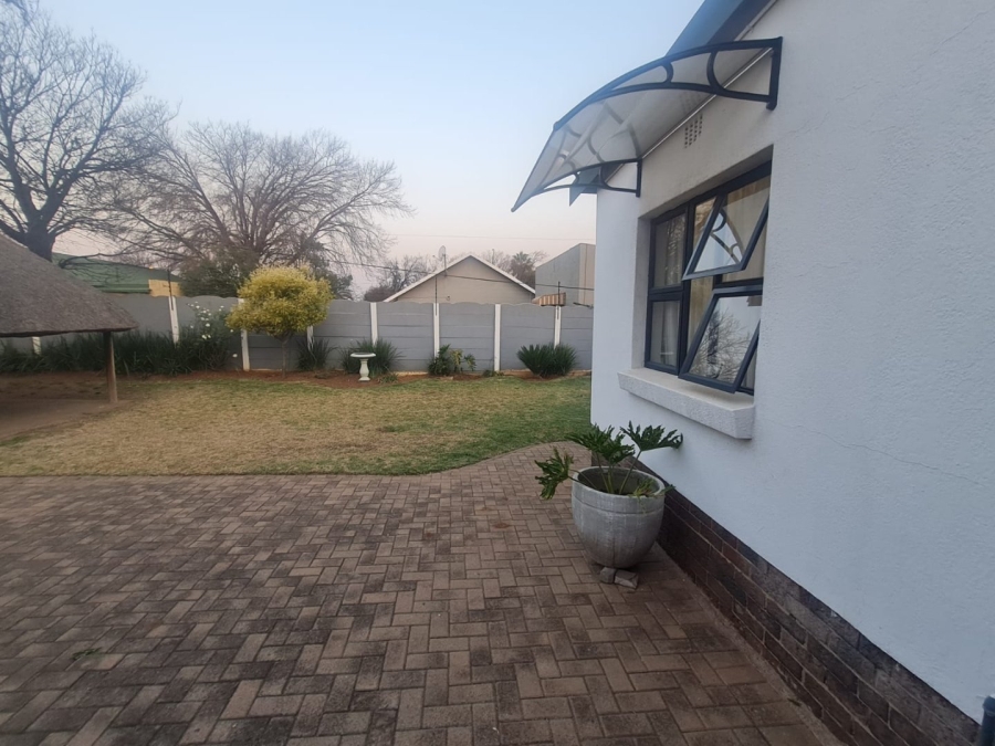 4 Bedroom Property for Sale in Parkdene Gauteng