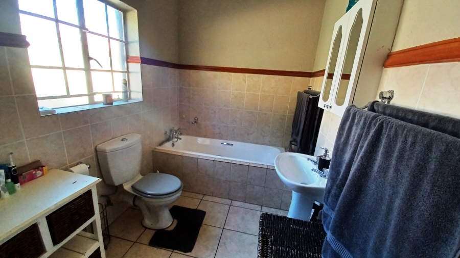 2 Bedroom Property for Sale in Annlin Gauteng