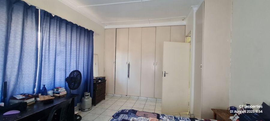 4 Bedroom Property for Sale in Parkdene Gauteng