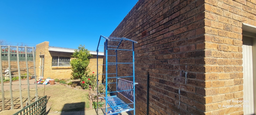4 Bedroom Property for Sale in Parkdene Gauteng