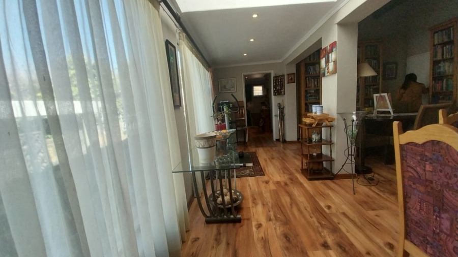 3 Bedroom Property for Sale in Bassonia Gauteng