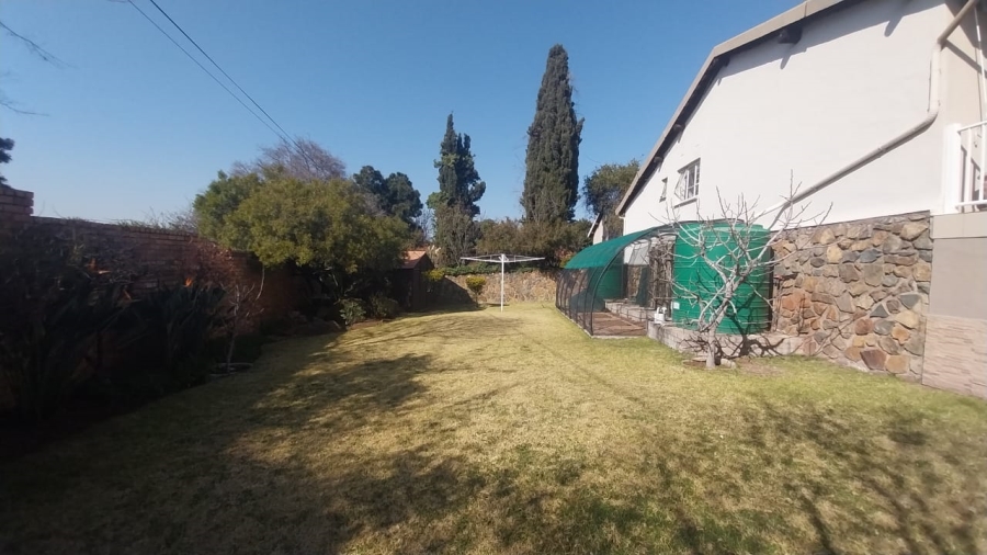 3 Bedroom Property for Sale in Bassonia Gauteng