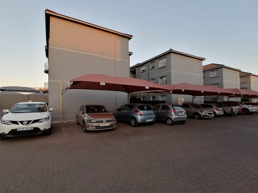 2 Bedroom Property for Sale in Bardene Gauteng