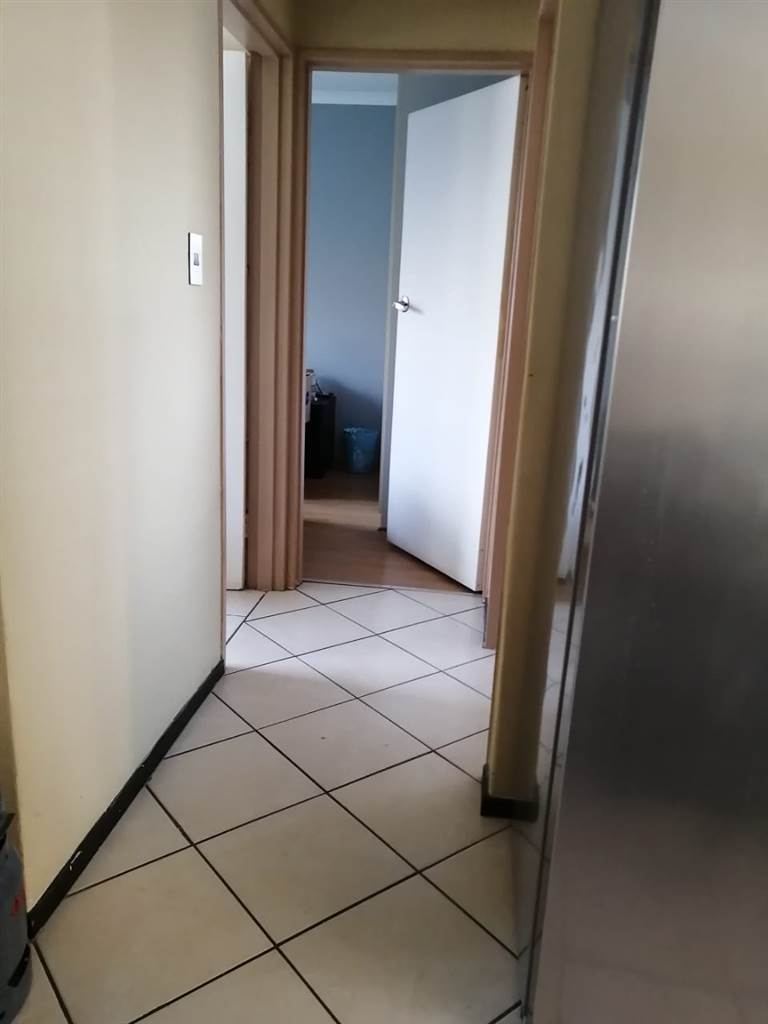 2 Bedroom Property for Sale in Bardene Gauteng