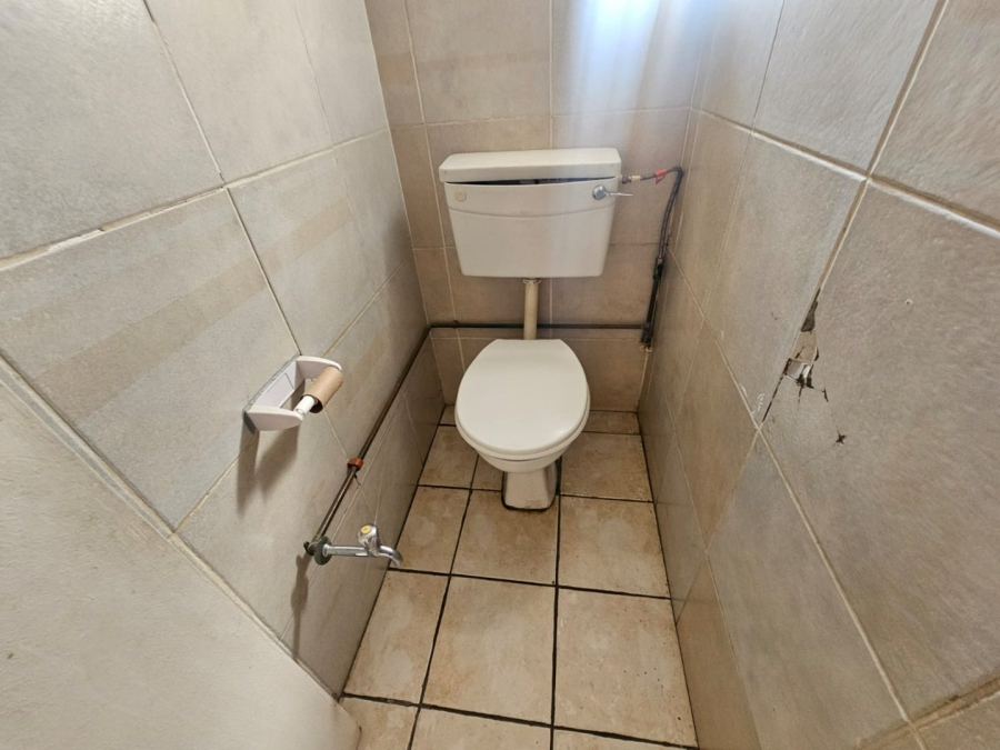 To Let 3 Bedroom Property for Rent in Laudium Gauteng