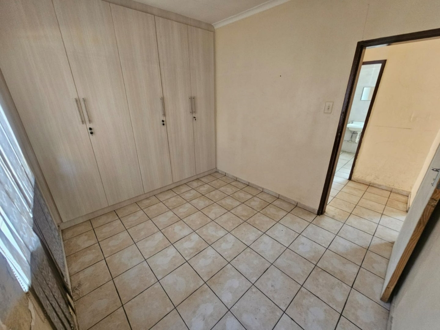 To Let 3 Bedroom Property for Rent in Laudium Gauteng