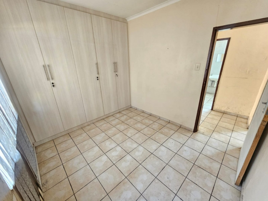 To Let 3 Bedroom Property for Rent in Laudium Gauteng