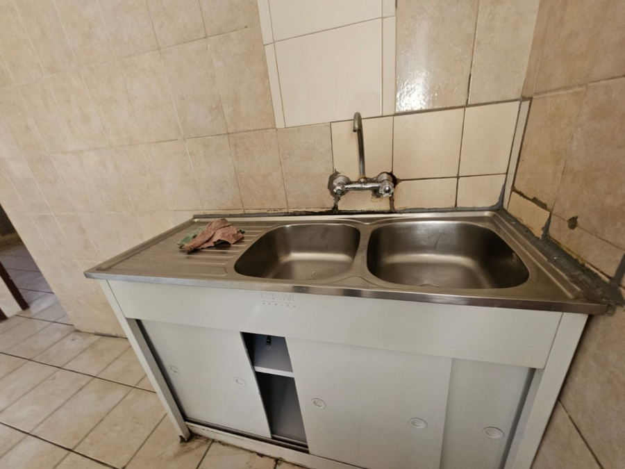 To Let 3 Bedroom Property for Rent in Laudium Gauteng