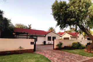 To Let 3 Bedroom Property for Rent in Mayberry Park Gauteng