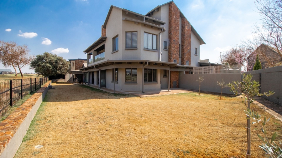 6 Bedroom Property for Sale in Serengeti Lifestyle Estate Gauteng
