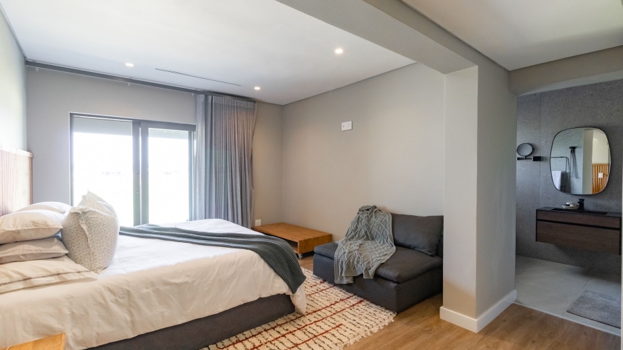 6 Bedroom Property for Sale in Serengeti Lifestyle Estate Gauteng