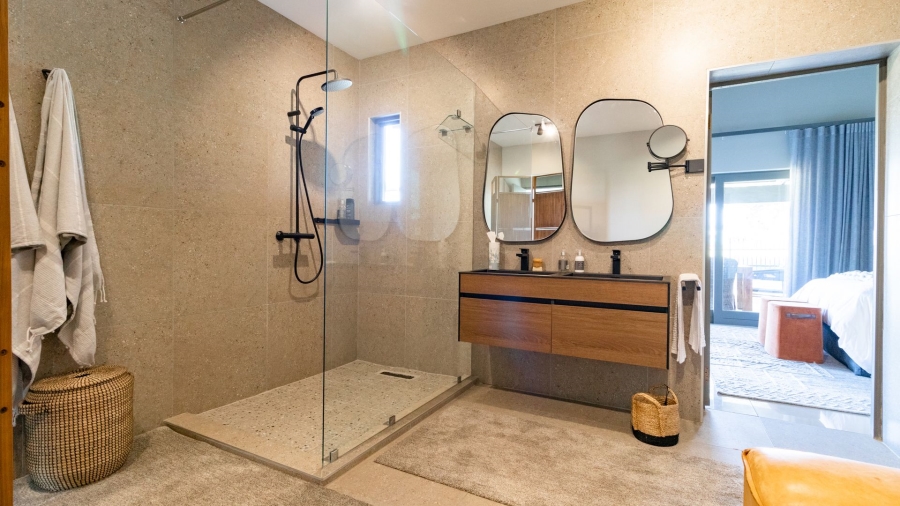 6 Bedroom Property for Sale in Serengeti Lifestyle Estate Gauteng