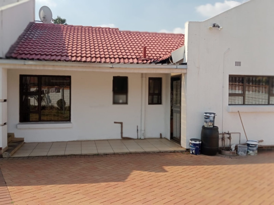 4 Bedroom Property for Sale in Sunward Park Gauteng