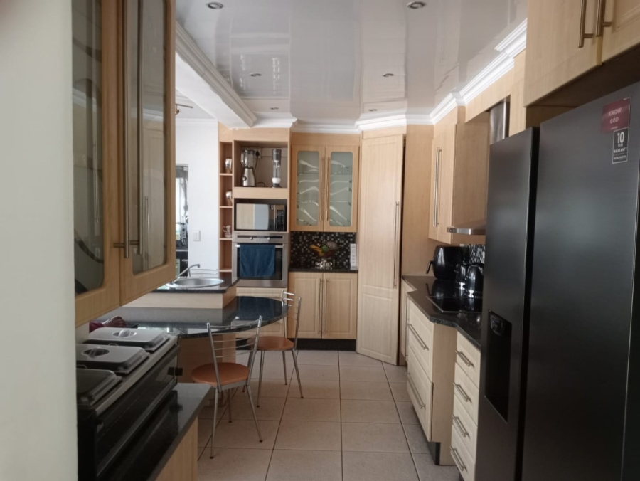4 Bedroom Property for Sale in Sunward Park Gauteng