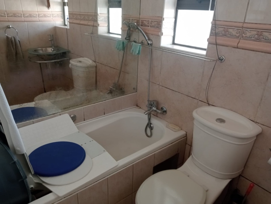 4 Bedroom Property for Sale in Sunward Park Gauteng