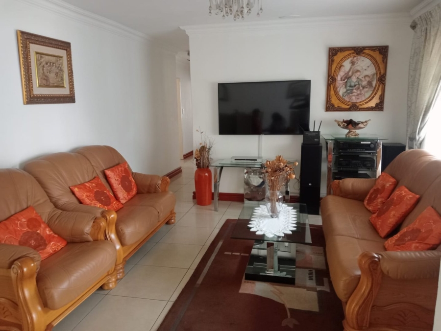4 Bedroom Property for Sale in Sunward Park Gauteng