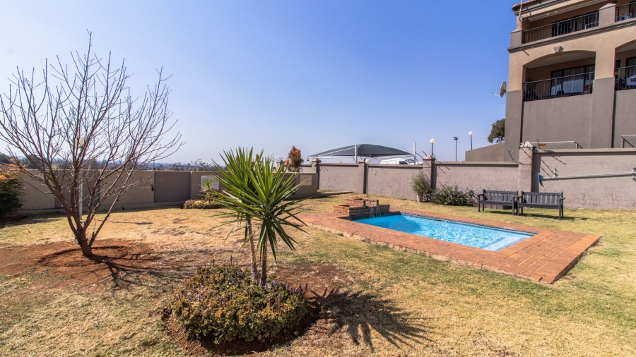 2 Bedroom Property for Sale in Meyersdal Gauteng