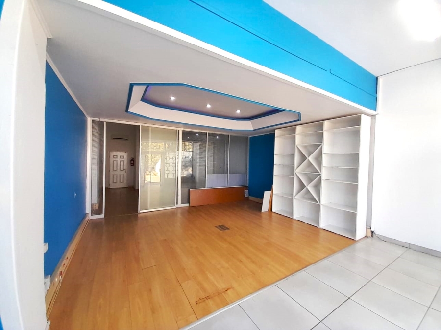 To Let commercial Property for Rent in Northcliff Gauteng