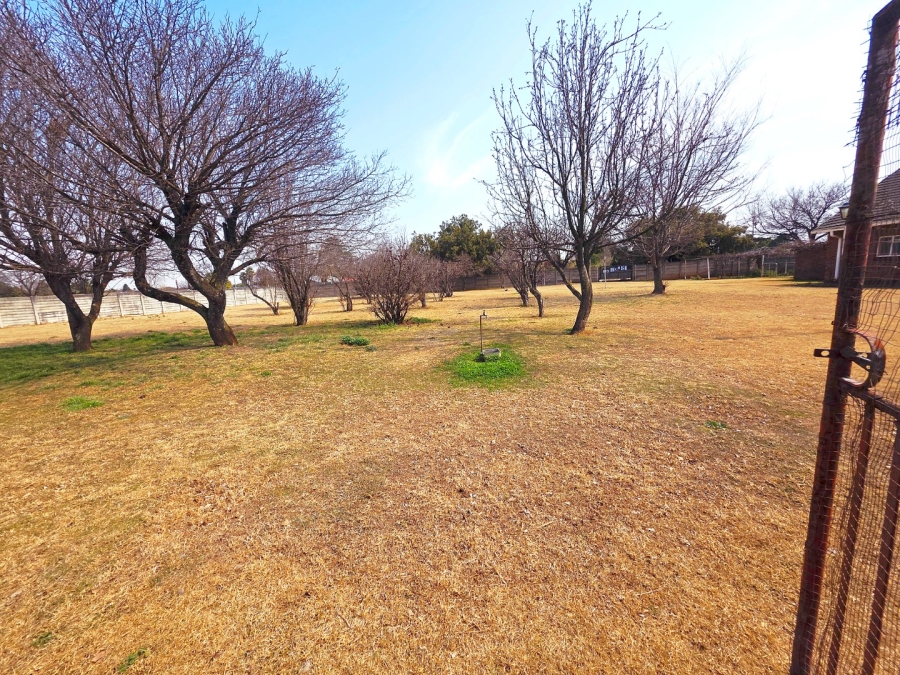 5 Bedroom Property for Sale in Grootvaly Gauteng