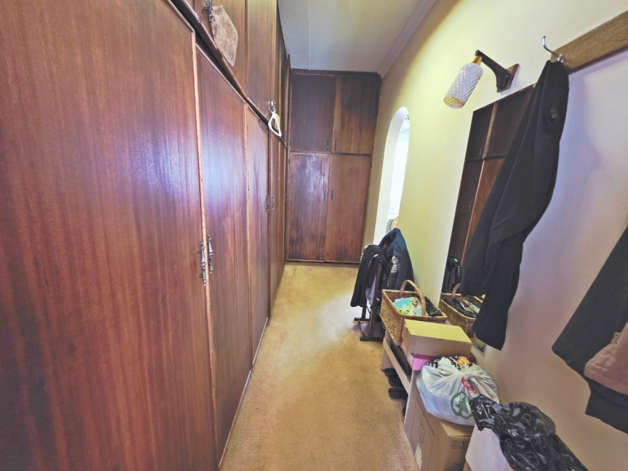 5 Bedroom Property for Sale in Grootvaly Gauteng