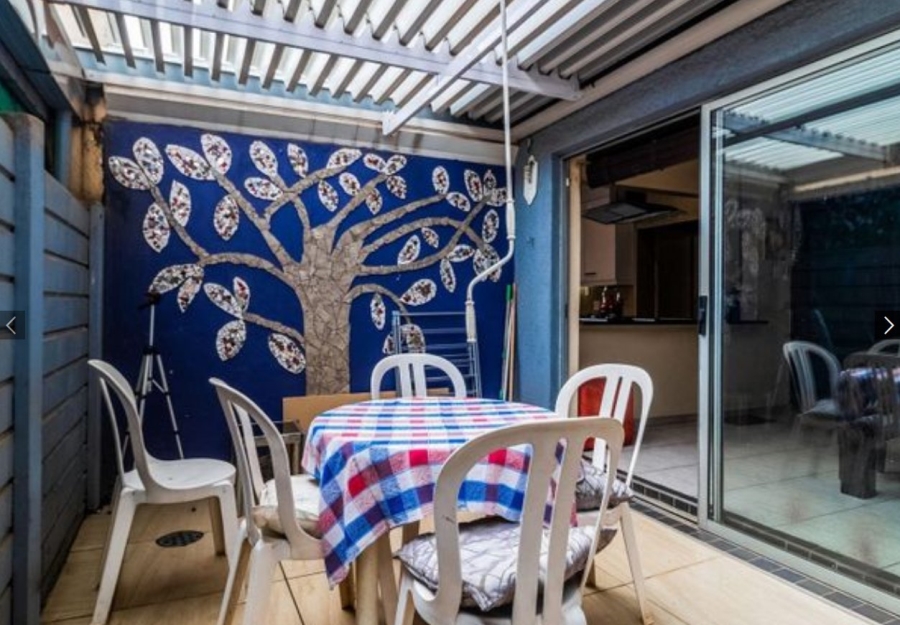 3 Bedroom Property for Sale in Buurendal Gauteng