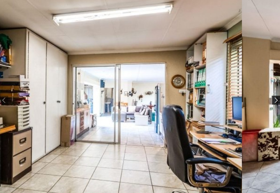 3 Bedroom Property for Sale in Buurendal Gauteng