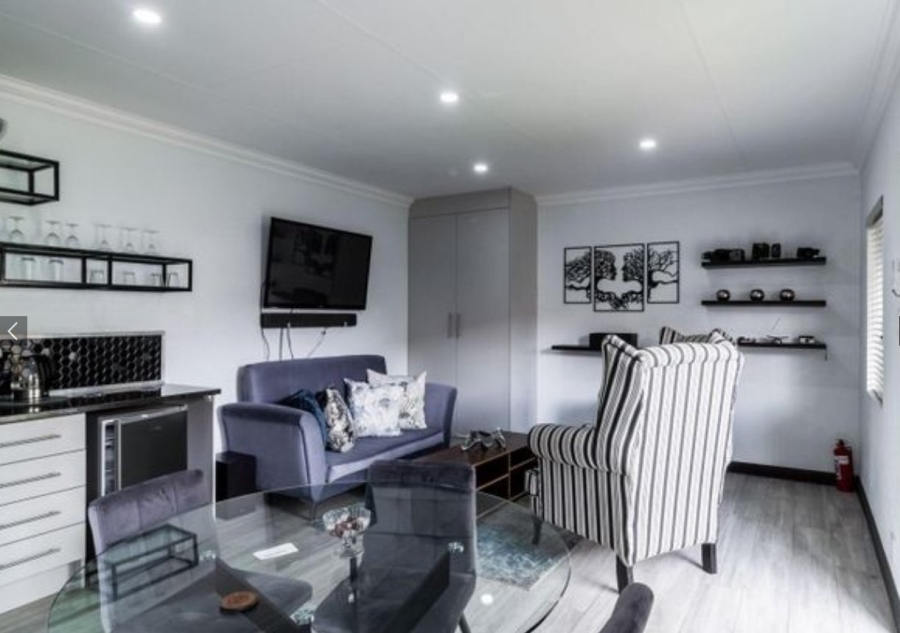 3 Bedroom Property for Sale in Buurendal Gauteng