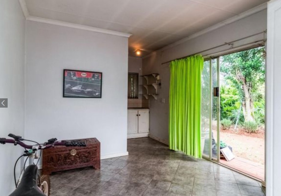 3 Bedroom Property for Sale in Buurendal Gauteng