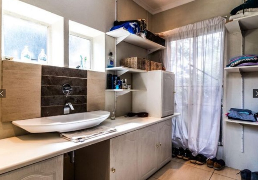 3 Bedroom Property for Sale in Buurendal Gauteng