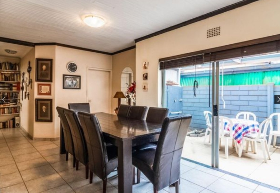 3 Bedroom Property for Sale in Buurendal Gauteng