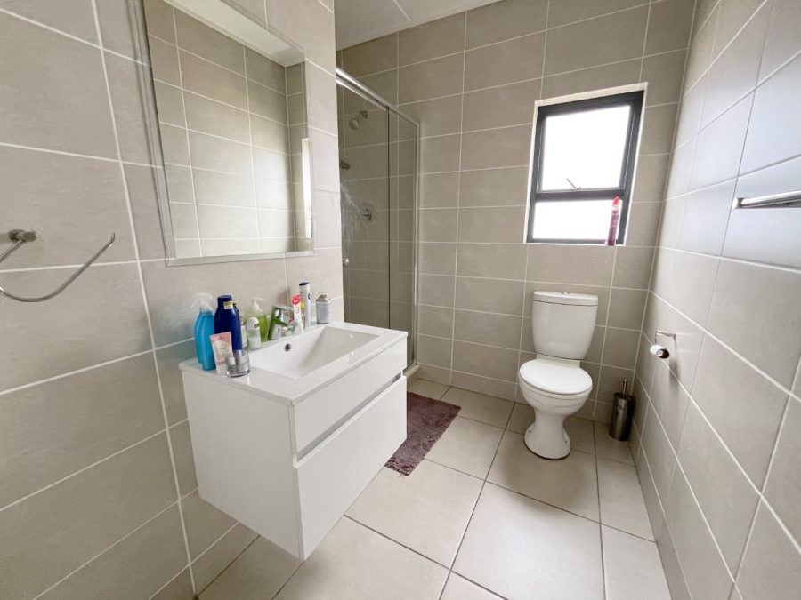1 Bedroom Property for Sale in Linbro Park Gauteng