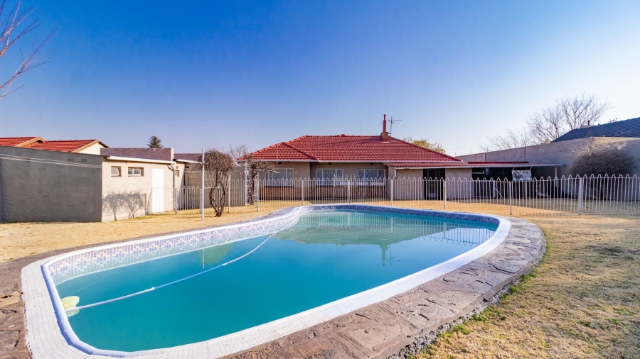 3 Bedroom Property for Sale in Marlands Gauteng
