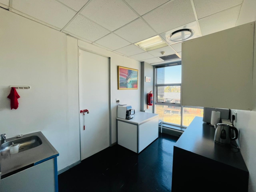 To Let commercial Property for Rent in Fourways Gauteng