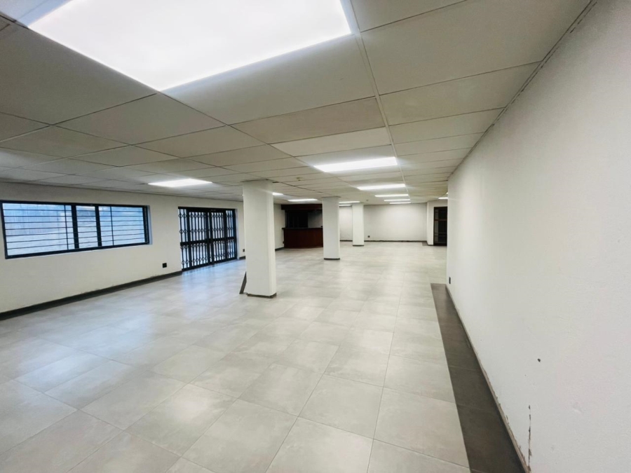  Bedroom Property for Sale in Vorna Valley Gauteng