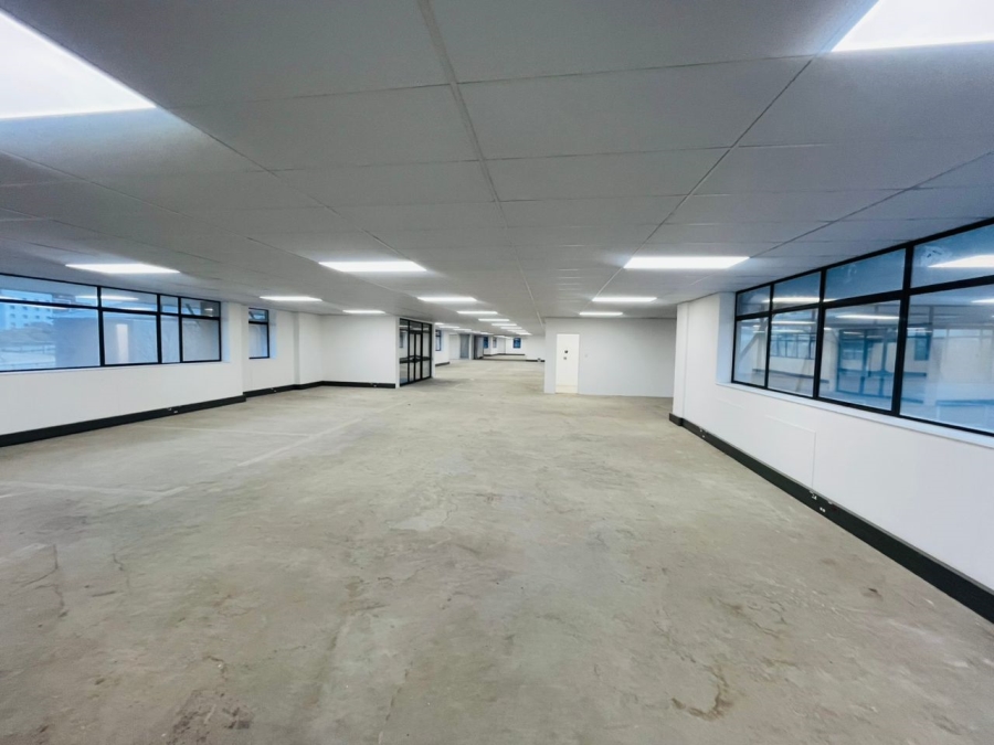  Bedroom Property for Sale in Vorna Valley Gauteng
