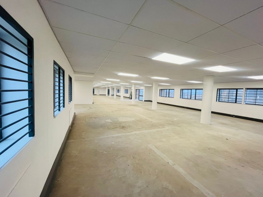  Bedroom Property for Sale in Vorna Valley Gauteng
