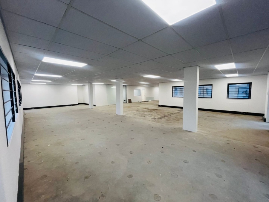  Bedroom Property for Sale in Vorna Valley Gauteng