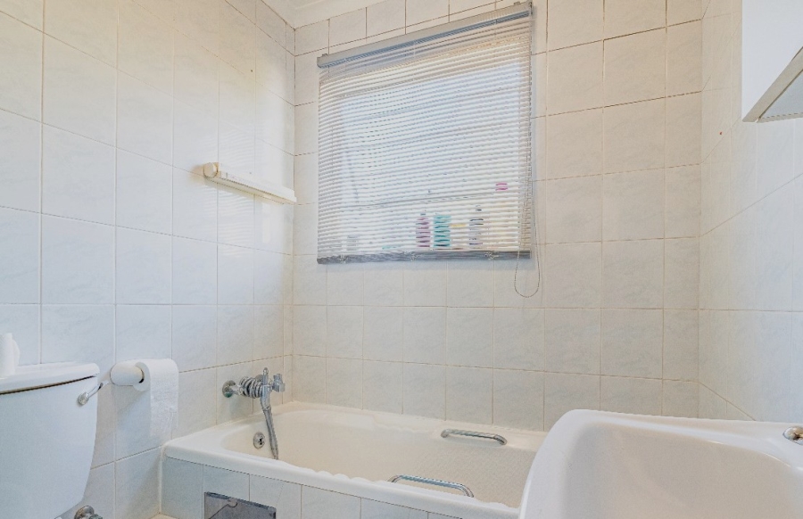 3 Bedroom Property for Sale in Sandown Gauteng