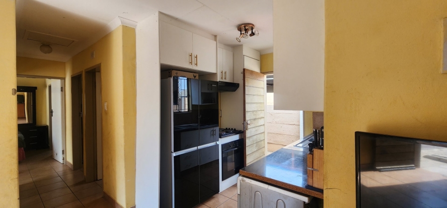 3 Bedroom Property for Sale in Sky City Gauteng