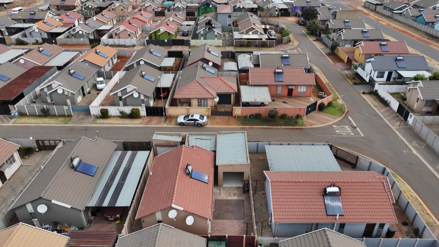 3 Bedroom Property for Sale in Sky City Gauteng