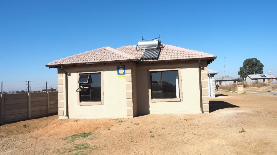 2 Bedroom Property for Sale in Selcourt Gauteng
