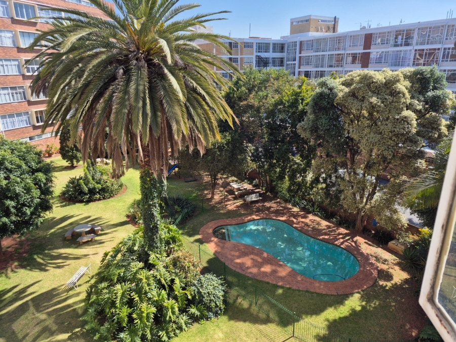 To Let 3 Bedroom Property for Rent in Killarney Gauteng